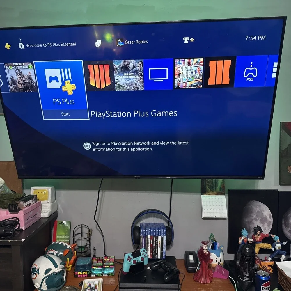 Sony PlayStation 4 Pro 1TB Console 2 Controllers, Headset, Charger Dock 10 Games